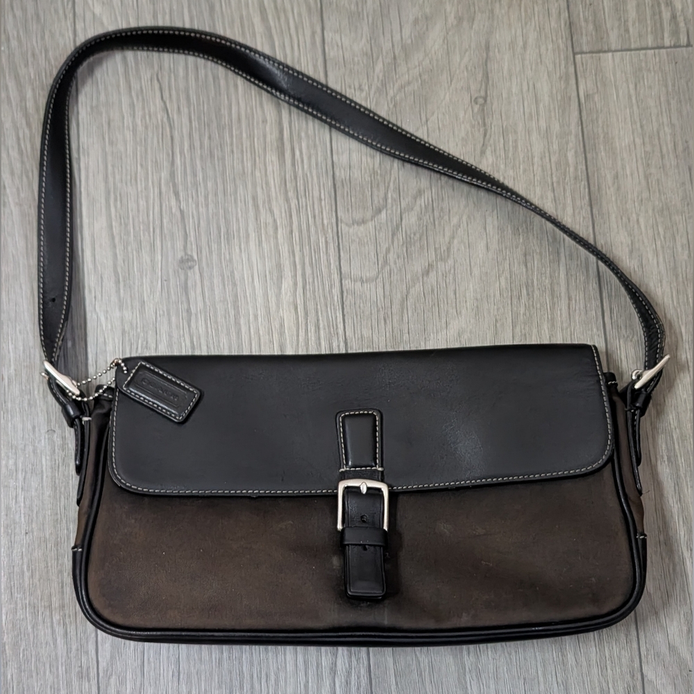 COACH Hampton Y2K Shoulder Bag 🖤💚